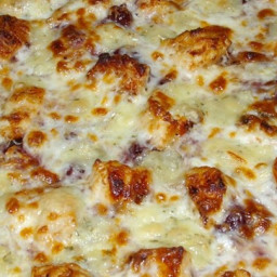 brie-cranberry-and-chicken-pizza-1694484.jpg