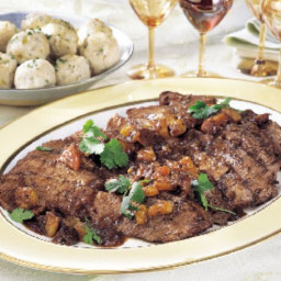 brisket-with-dried-apricots-prunes-and-aromatic-spices-1156243.jpg