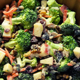 Broccoli and Apple Salad with Walnuts Recipe