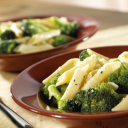 Broccoli and Penne Garlic Pasta