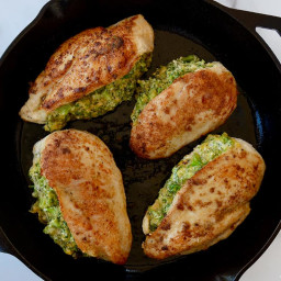 broccoli-cheddar-stuffed-chicken-breasts-2736513.jpg