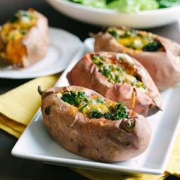 broccoli-cheese-stuffed-sweet-potatoes-1526730.jpg