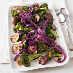 Broccoli, Shiitake and Red Onion Roast Recipe