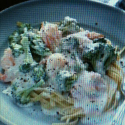 broccoli-shrimp-alfredo.jpg