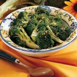 broccoli-with-sesame-2490643.jpg