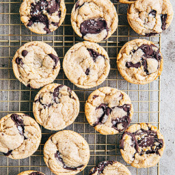 brown butter chocolate chip cookie cups