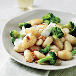 browned-butter-gnocchi-with-broccol-23.jpg