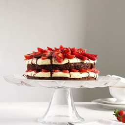 Brownie Strawberry Torte