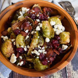 brussels-sprouts-with-bacon-and-blue-cheese-1696914.jpg