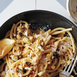 Bucatini with Cauliflower, Capers, and Lemon