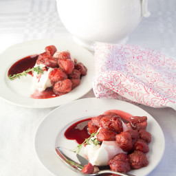 Burrata with Roasted Strawberries and Red Wine Sauce