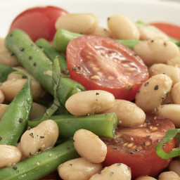 Bush’s(r) Red, White and Beans Salad
