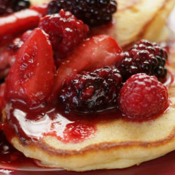 Buttermilk pancakes with hot fruit