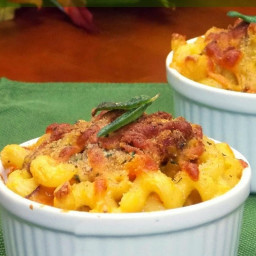 Butternut Squash Macaroni and Cheese with Hot Sausage, Spinach and Carameli