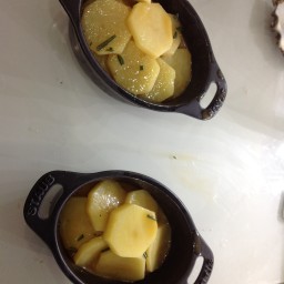 C2I Potato Slices in Lamb Stock (BEL-2-8)