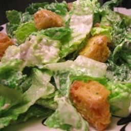 caesar-salad-supreme-1736966.jpg