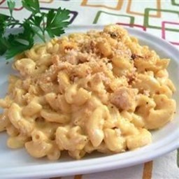 cafeteria-macaroni-and-cheese-1327754.jpg