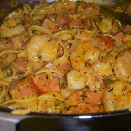 cajun-shrimp-and-sausage-pasta-2165754.jpg