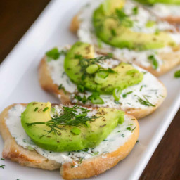 Canapes with Garlic Herb Cream Cheese and Avocado