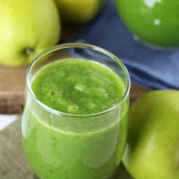 Candida Glowing Green Smoothie