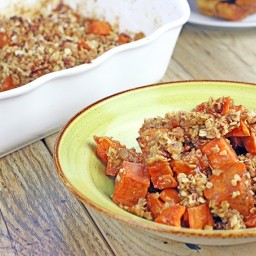 Candied Sweet Potatoes with Pecan Oat Crust