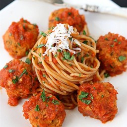 Cannellini Bean Vegetarian “Meatballs” with Tomato Sauce