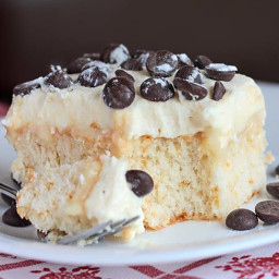 Cannoli Poke Cake Recipe