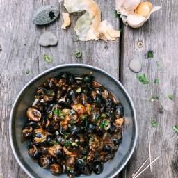 Cantonese-Style Periwinkle Snails in Black Bean Sauce