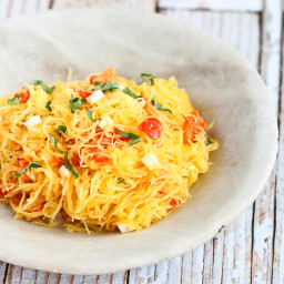 Caprese Spaghetti Squash Recipe with Roasted Tomatoes {Vegetarian}