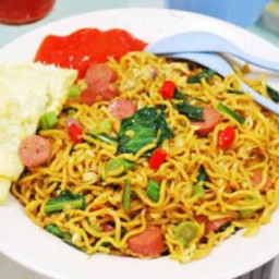 Cara Membuat Mie Goreng Vegetarian | me goreng recipes bigoven Cara Membuat Mie Goreng Vegetarian | me goreng recipes bigoven