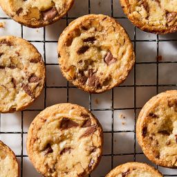 Caramel Crunch–Chocolate Chunklet Cookies From Dorie Greenspan