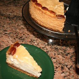 caramel-pecan-cheesecake-2.jpg