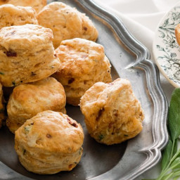 Caramelised onion and thyme scones