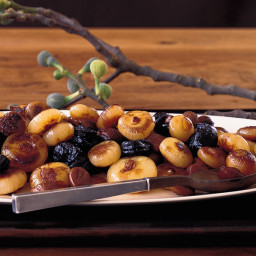 Caramelized Onions with Chestnuts and Prunes