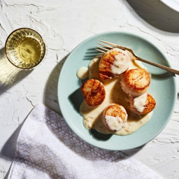 Caramelized Scallops With Beurre Blanc 