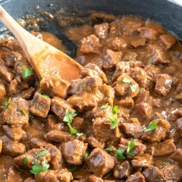Carne Guisada Recipe (Mexican Style)