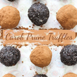 carob-prune-truffles-1583090.jpg