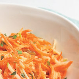 Carrot and Apple Slaw With Raisins