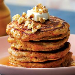 Carrot Cake Pancakes With Cream Cheese