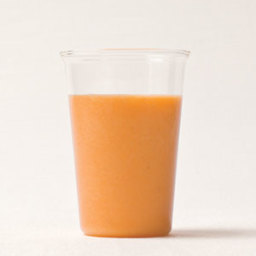 carrot-pineapple-smoothie.jpg