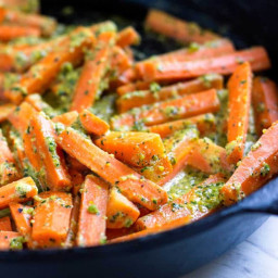 carrots-with-pistachio-herb-butter-1786531.jpg