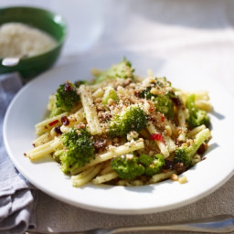 Casarecce with broccoli & anchovies