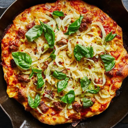 Cast-Iron Pizza with Fennel and Sausage
