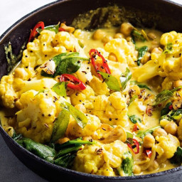 Cauliflower, chickpea and coconut curry