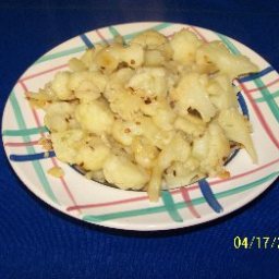 Cauliflower with Sauted Garlic and Red Pepper Flakes