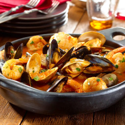 Cazuela de Mariscos – Spanish-Style Shellfish Stew