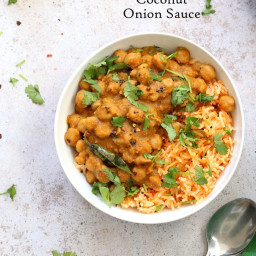 Chana Gassi /Ghassi - Mangalorean Coconut Onion sauce with Chickpeas.