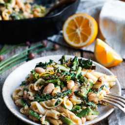 Charred Asparagus Kale Pasta with Lemony Cannellini Beans