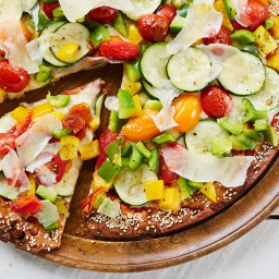 Cheaters Vegetarian Pizza with Zucchini and Bell Peppers 