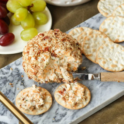 Cheddar & Chive Cheese Ball